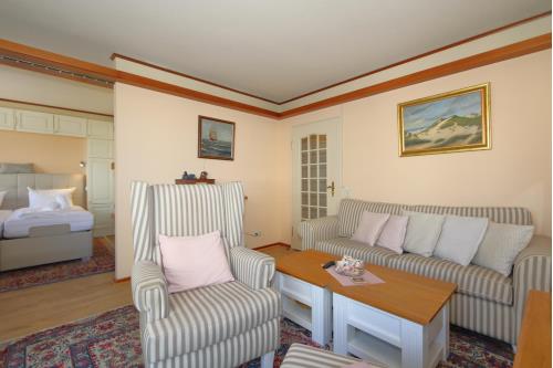 Sylt Ferienwohnung Appartement Hamelmann - mit kleinem Meerblick