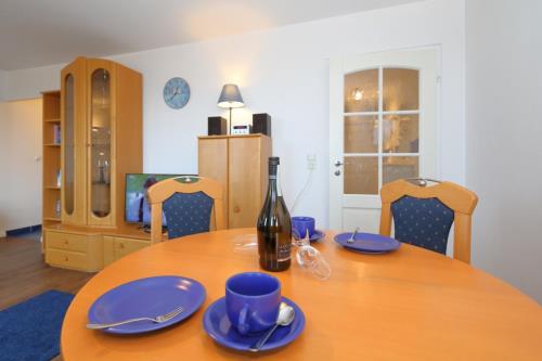 Sylt Haus Undine - Ferienwohnung 24